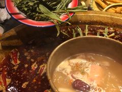 -王婆乔鲜鱼自助火锅(蜀汉路店)