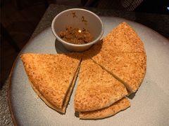 招牌胡饼-丝路金桃·新疆菜(徐汇店)