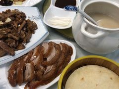 -六和聚传统烤鸭.天津菜(和平店)