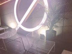 -UNI UNI(环亚凯瑟琳店)