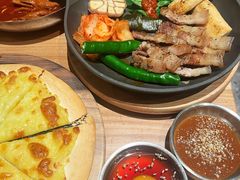 -KimPro 辛普乐概念韩餐