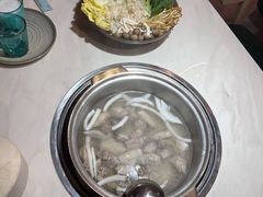 -喃喃椰·糟粕醋·椰子鸡火锅(七堡花园店)