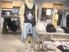-H&M(华润万象城店)