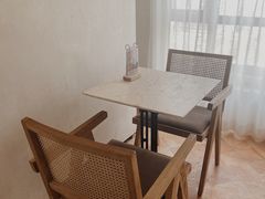 -Me Coffee下午茶艺术空间