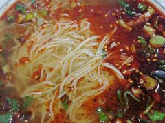 -京穆兰兰州牛肉面·清真(盛龙广场店)