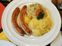-申德勒加油站餐厅(三里屯北小街店)