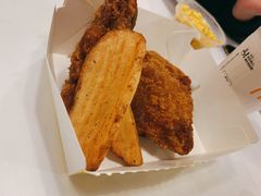 -麦当劳(乳山路店)