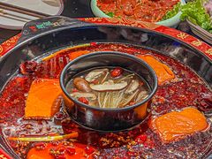 -三江两海老火锅(北京首店)