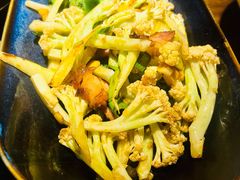 脆皮肉辣炒椰菜花-中8楼风尚云南菜(颐堤港店)