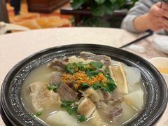 萝卜焖牛腩-麒麟中餐厅·经典粤菜·地道菜式老字号(广州长隆酒店)