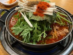 小滴排骨火锅-喇喇排骨火锅·传统韩式脊骨汤(望京西园总店)