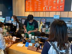 -星巴克(广州南站A18检票口楼上)