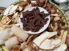 -滇菌王·野生菌山宴(宝海店)