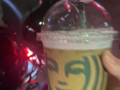 -星巴克(深圳石岩星城店)