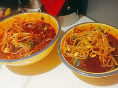 -钢管厂五区小郡肝串串香(滨江店)
