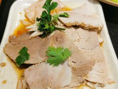 特色肘肉-亮亮面馆(经六路店)