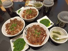-熊吞·大碗丼烧肉饭(西市场嘉华店)
