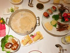 -洋房火锅(上海新天地南北里店)