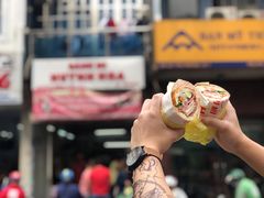 -Bánh Mì Huynh Hoa