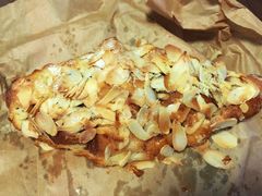杏仁羊角-麦田工坊(月湖店)