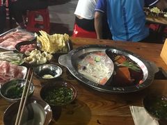 鸳鸯锅底-张嬢嬢老火锅(壹号店•六年店)