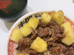 -牛邸·烧肉饭(来福士店)