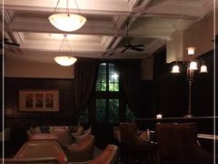 -LONG BAR 廊吧(外滩华尔道夫酒店)