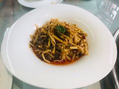 油拌罗汉笋-名善山珍·野生菌汤锅(文殊院店)