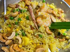 -默加东南亚美食(大宁音乐广场店)