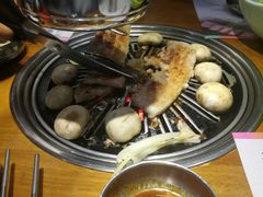 -老炉家木炭烤肉(长江国际店)