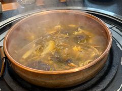 -阿山卓·野生菌火锅·纳西火塘烤肉