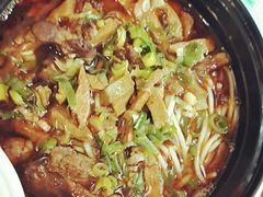 -荀记肉夹馍(三八家乐福店)