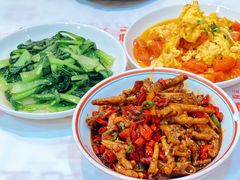 -堂瓦里·33年传统赣菜(第一街区店)