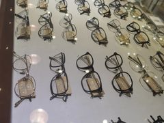 -眼镜大师·Optic Master·蔡司官方授权店(杭州大厦购物城店)