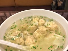 鲜肉小馄饨-东泰祥生煎馆(陕西南路店)