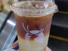 龙眼冰萃咖啡-瑞幸咖啡(宜兴万达金街店)