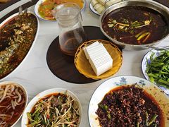 -陈胖子鱼庄(黄辣丁新津店)