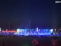-东港音乐喷泉广场
