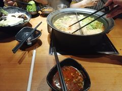 -呷哺呷哺(松北万象汇店)
