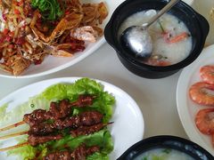 -覃记海鲜美食餐厅