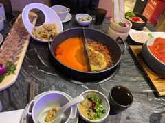 -热火朝天鲜切牛肉火锅(南强街巷店)