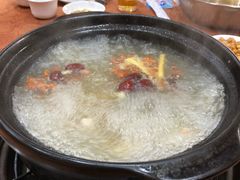 -濠轩阁特色生蚝火锅(水湾路店)