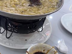 -一口猪海鲜浑锅·东北家常菜