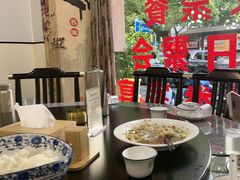 -洛东土菜馆(建国北路店)