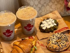 -Tims天好咖啡·贝果(东吴龙湖天街店)