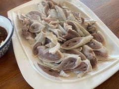 -东北菜冰城一家人