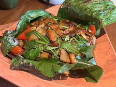 包烧野生牛肝菌-云海肴·汽锅鸡·云南菜(天山百盛优客店)