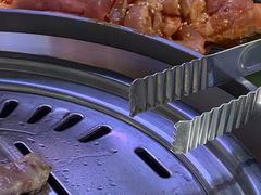 -哈哈碳都·牛肋条无限自助烤肉(宝龙店)