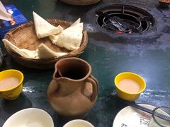 -三锅莊·牦牛肉火锅·香格里拉特色藏餐宴请餐厅(昆明创始店)