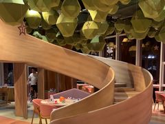 -水桶王国主题餐厅·聚会·生日派对·亲子活动·家庭套餐(亚龙湾希尔顿店)